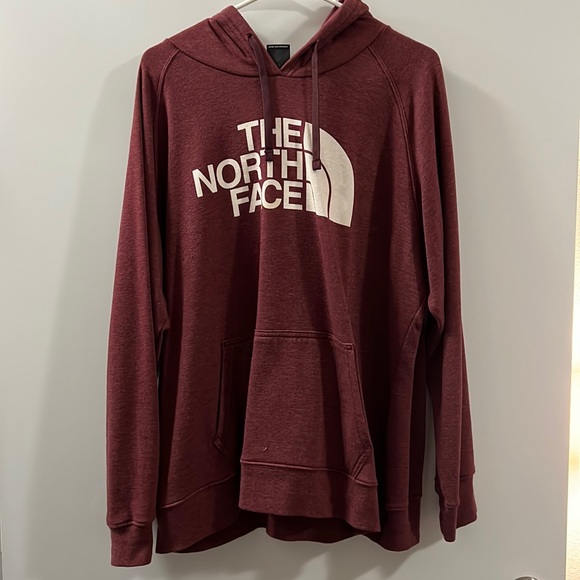 The North Face Sweaters - The North Face, woman’s maroon pullover hoodie. Size XXL